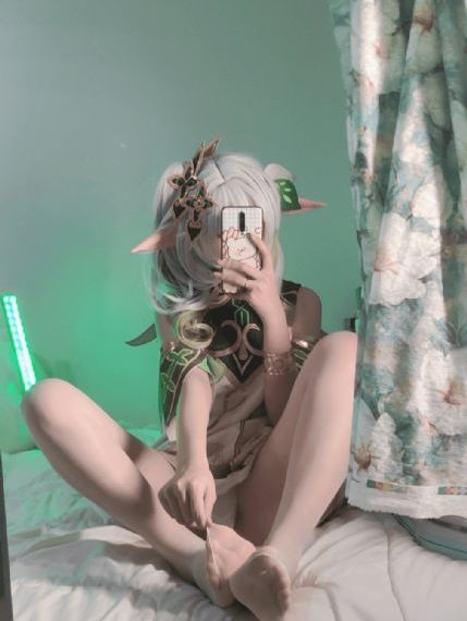 穿刺公媳情电影