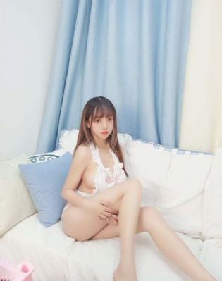 久久亚洲精品小早川怜子
