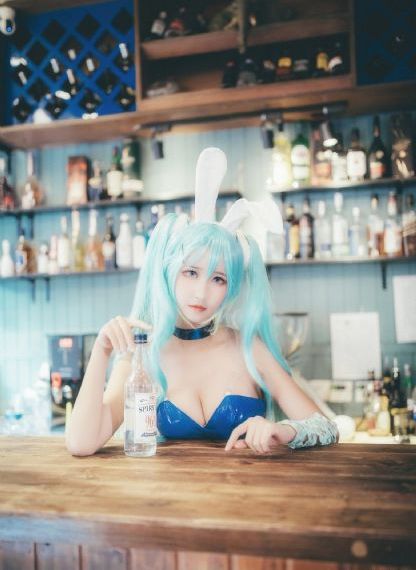 《向魔王伊布罗贾献身吧》