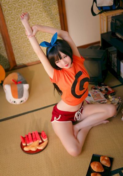 《性火坑乳燕》a完整版