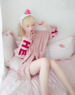 从天而降的少女