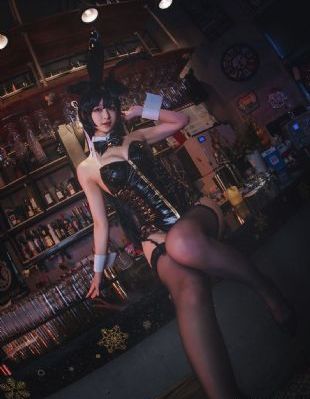 美丽的姑娘