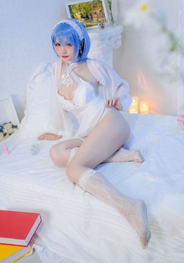 金瓶双色