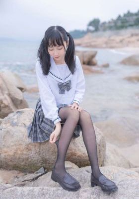 免费观看年轻的母亲