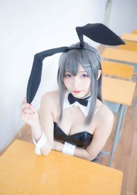 漂亮女保姆